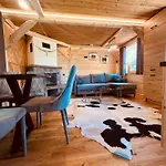 Chalet Szalas Przy Potoku Baciary *